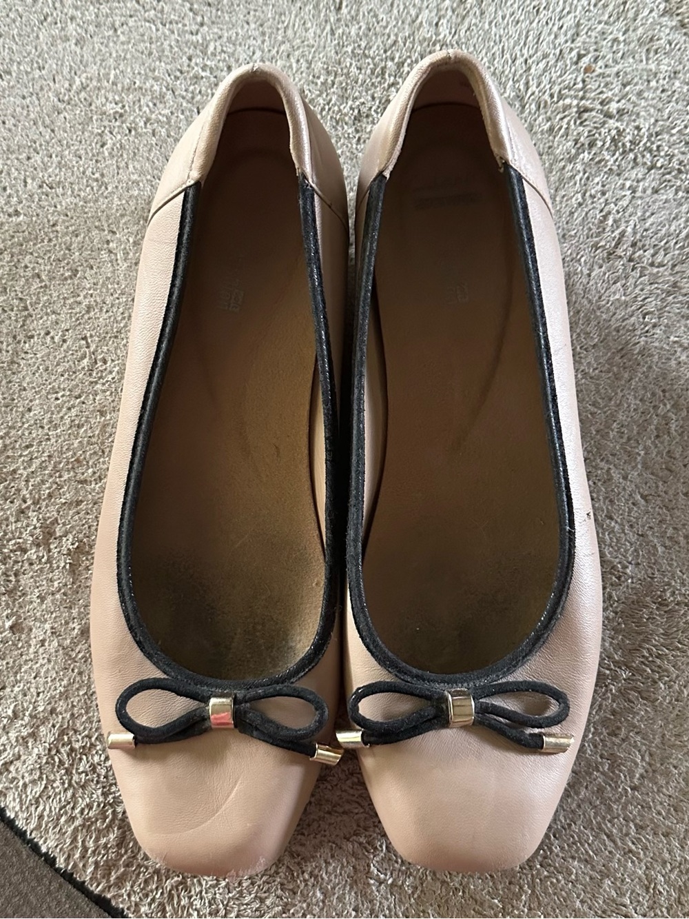 Naturalizer Blush/Tan Ballet Flats with Black Trim and Bow